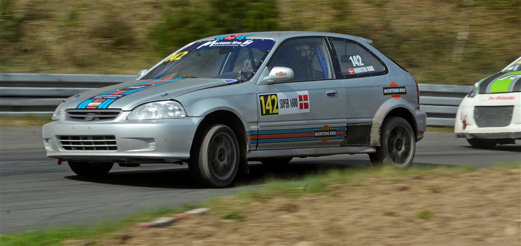 Morten Kok er med helt fremme i SUPER 1600
(Foto: Åge Keseler Kirketerp)